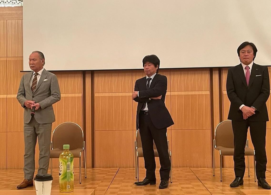 本日は日本臨床歯科学会の北陸支部の特別講演会でした。福井県での初開催️日本の歯科会を代表する先生達が福井に集まり、夢のような講演会でした。今後の歯科の方向性と、知識と技術の日々研鑽の必要性を改めて感じることができました