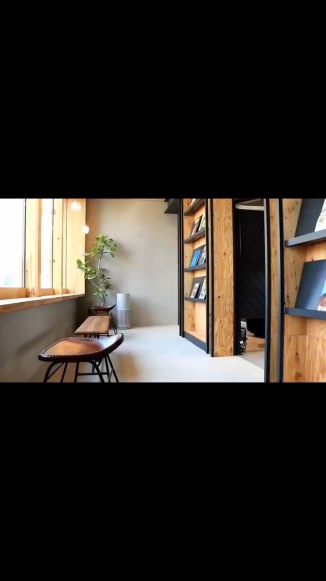 『Yamamoto Dental Studio』✖️『CTS』

【カフェに行くように通える歯医者】
今までの歯科医院の概念を覆したい。
より通いやすく、お洒落で、
みなさんの生活の一部でありたい
そういう想いで作った歯科医院です。
歯科医院に併設のカフェ、
『cafe CTS(シータス)』
美味しいコーヒーとサンドのお店です。
診療の待ち時間や診療後のブレイクに、もちろんカフェだけの利用も大歓迎です。
患者さんとカフェのお客さんが同じ場所にいる空間です。
歯科医院に通うことは恥ずかしいことではなく、生活の一部だと思っているからです。
だから皆さんもカフェに行くような感覚で来ていただけたらと思います。

〒910-0024
福井市照手1丁目10-20
☎︎0776-22-5792

#福井市歯科 #福井歯科 #福井の歯医者 #山本歯科医院　#yamamotodentalstudio　#福井市山本歯科 #順化 #福井片町 #福井ホワイトニング #フォロー歓迎 #福井市衛生士 #インプラント #福井カフェ #福井ランチ #福井市カフェ #照手 #福井グルメ #サンドイッチ #福井サンドイッチ #シータス #cts #ヤマモトデンタルスタジオ